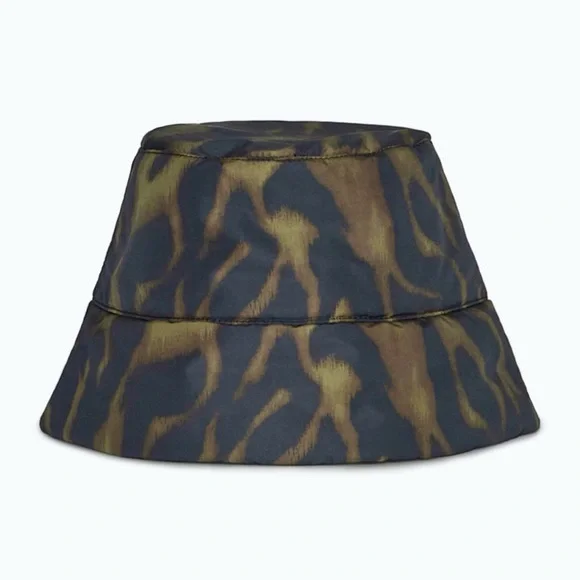 Cos tiger printed padded bucket hat in size XS/S - Picture 1 of 6